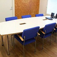 Sähköpöydät ja kannet