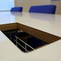 Sähköpöydät ja kannet