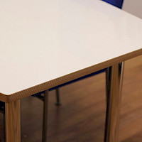 Sähköpöydät ja kannet