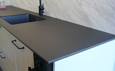 Kuinka valita oikea tasomateriaali?