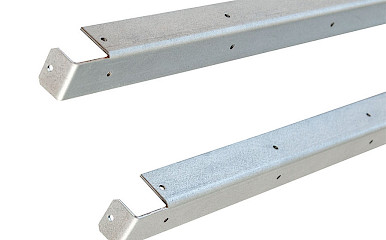 Ilmalämpöpumpun suojakotelo, kiinnityssarja maatelineeseen